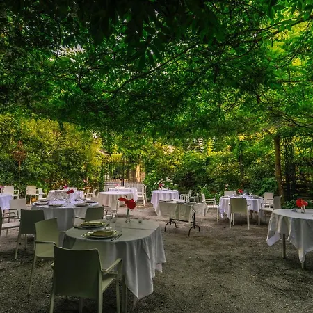 Hotel Ristorante Madonnina